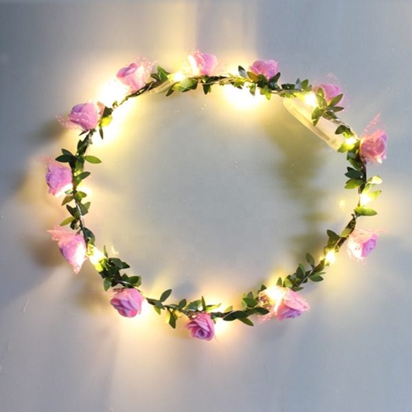 Corona flores con luz